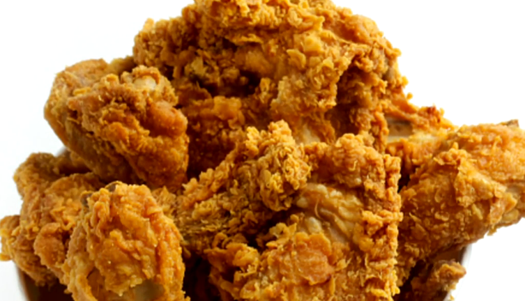 CBSNews's tweet image. Today is #NationalFriedChickenDay; where to celebrate cbsn.ws/1NJm34Z