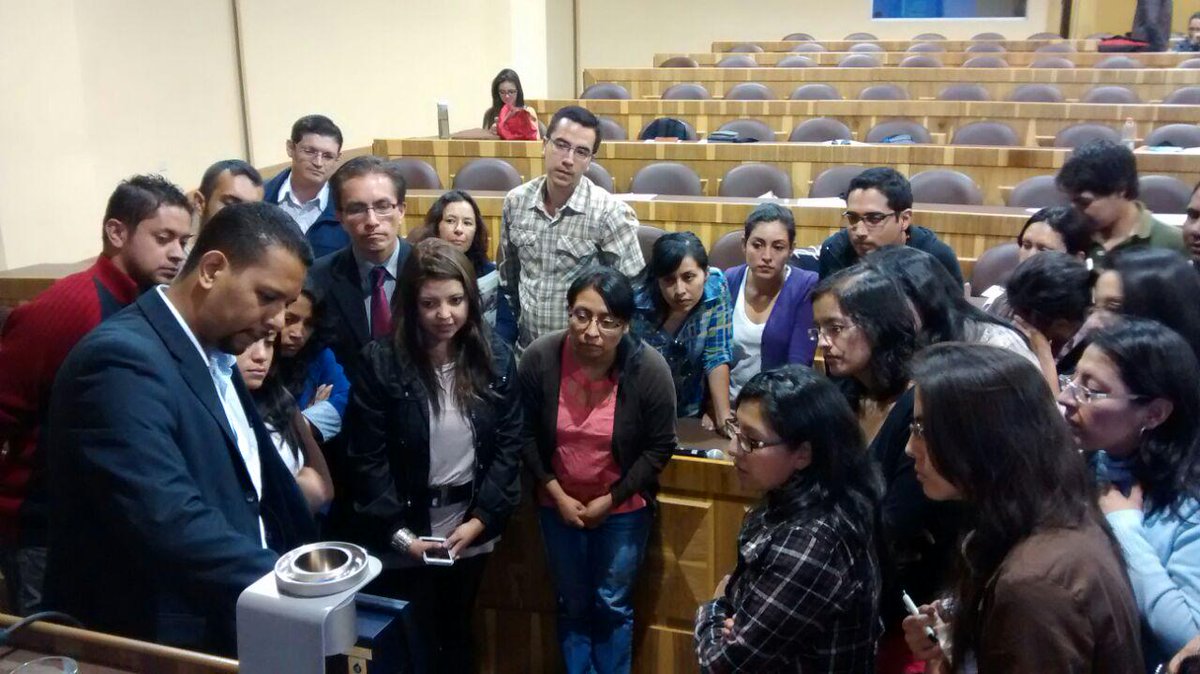 FungilabGlobal's tweet photo. Mil gracias a @EPNEcuador por su hospitalidad. Fue un placer conocerlos a todos. #viscosity http://t.co/0MhMRQKid4