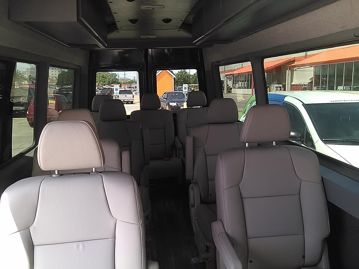 R.L. Moore Bus Tours tweet media