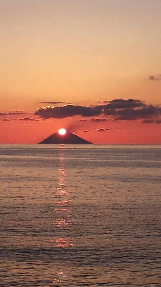 ProntoEstate's tweet photo. Ora è così la nostra terra...#Viaggi in #Calabria. http://t.co/SS1X4Hjanm