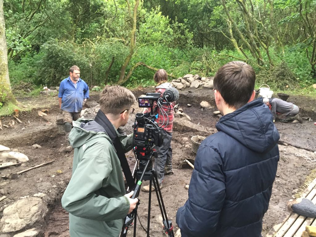 aocarchaeology's tweet photo. Coming soon: #DigTV with local school kids and @WhithornTrust at #blackloch! First update at https://t.co/UfIHnhO2nA http://t.co/WJzMoPE8Rc