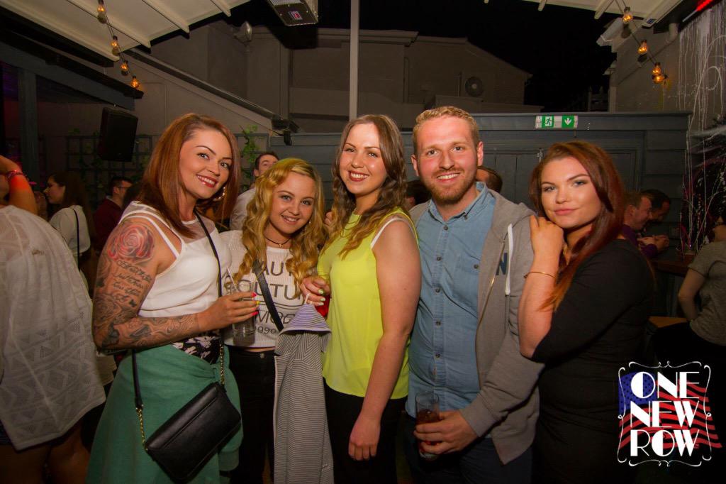 1NewRow's tweet image. 