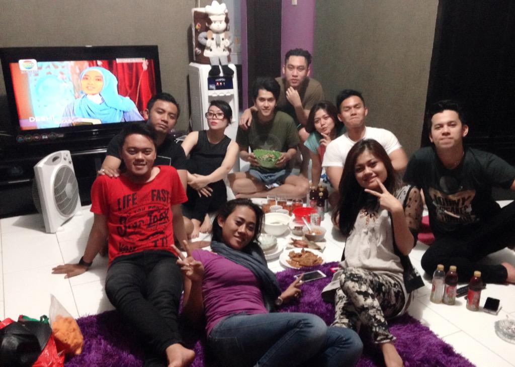 <a href="/DA2_Ika/">Ika</a> <a href="/DA2_Endah/">Endah D'ACADEMY 2</a> <a href="/ikif_DAcademy88/">IKIF SEXY Academy</a> <a href="/DA1_Aditkemal/">Adit'</a> <a href="/karinanyakamu/">Mellykarina</a> @ervanka_RR @FransDAcademy SAHUR w/ @aksiindosiar