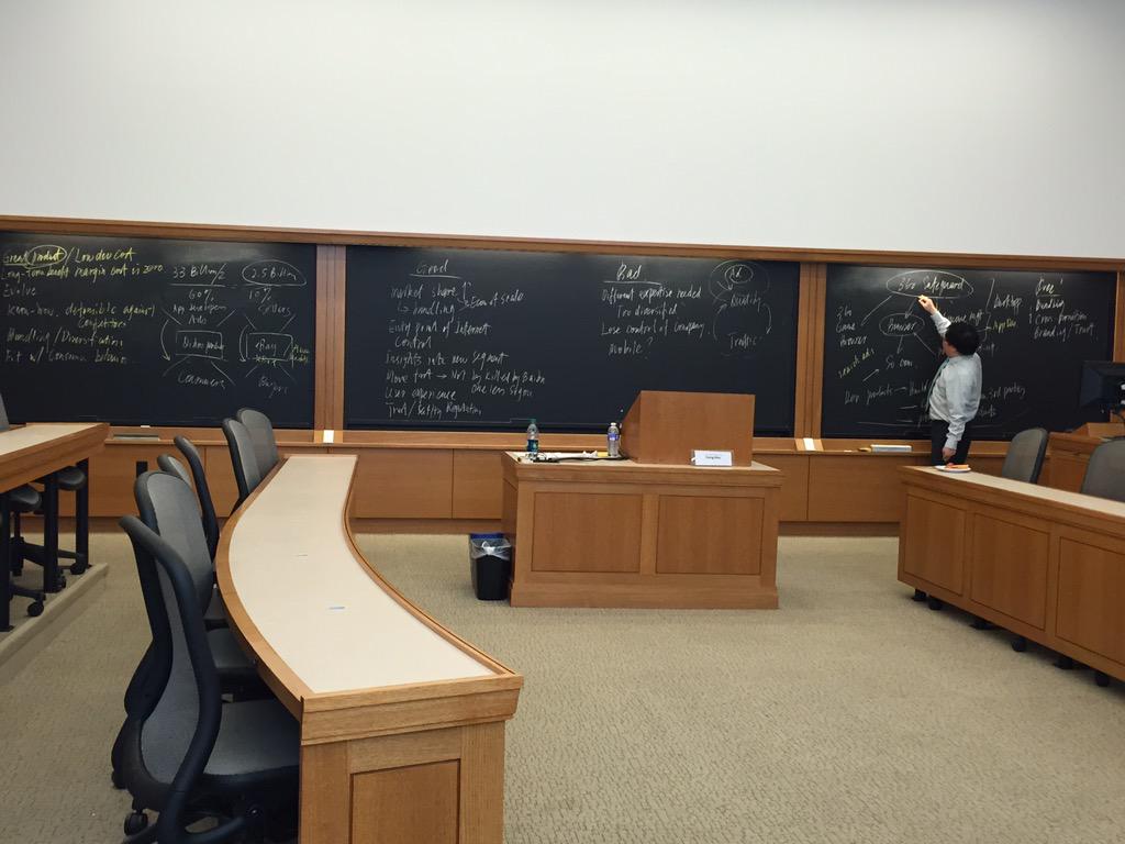 Patriciaayanz's tweet photo. Understanding Qihoo strategy. Excellent class. Feng Zhu great teacher #harvardmib http://t.co/m43Jm0ZUb3