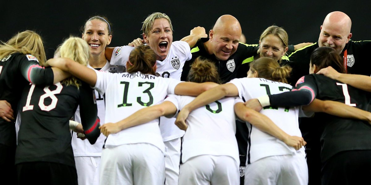 HuffPost's tweet photo. 7 problems the Women's World Cup needs to fix ASAP http://t.co/O9xImc6Fu5 http://t.co/du812ZRLNe