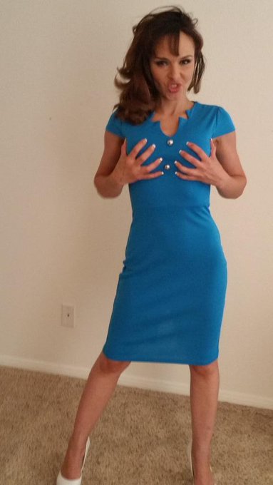 I I am really sorry it is taking me so long to show off the wonderful gift that you have bought for me<a href="/tag/realloyalfans"class="tags"><span>#realloyalfans</span></a>