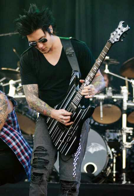 Happy birthday synyster gates   