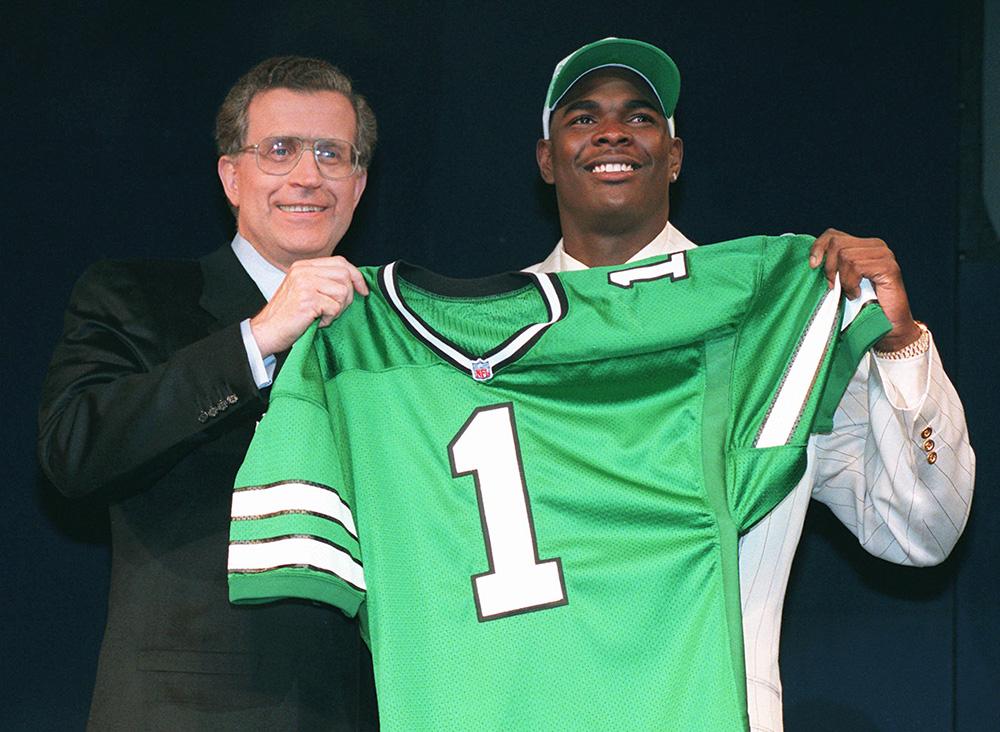 Happy Birthday Keyshawn Johnson. He was born on July 22, 1972

Sports history July:  