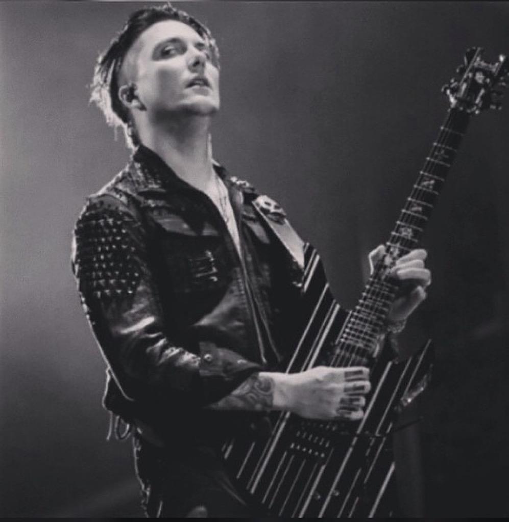 Happy Birthday Brian! Aka Synyster Gates, aka one of the most incredible guitarist and person ever 