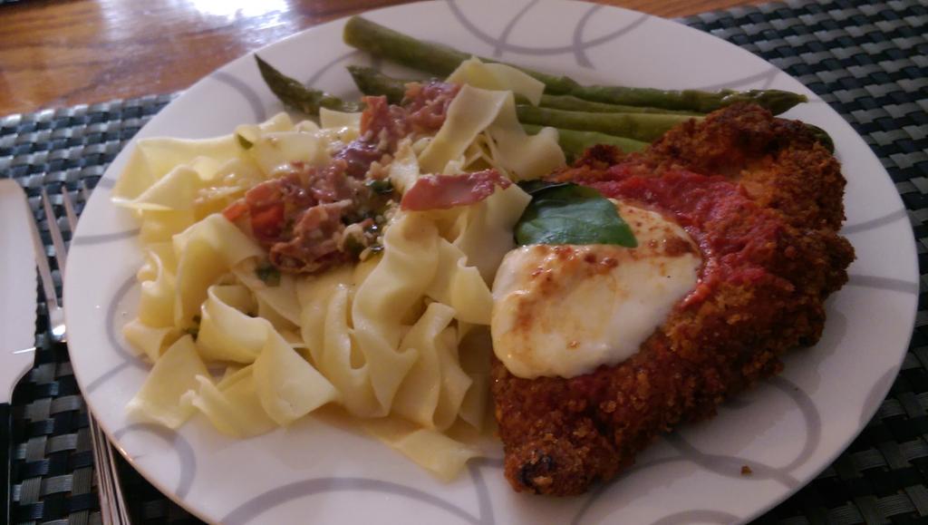 [Image: CJRGeN8UwAALPYX.jpg:large]