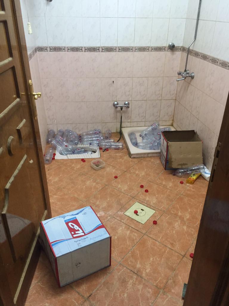 (٢)وضُبط لديه مصنع متكامل، فتم تحريز المضبوطات وإحالة الجاني للجهات المختصة تمهيدًا لعرضه للمحكمة الشرعية.