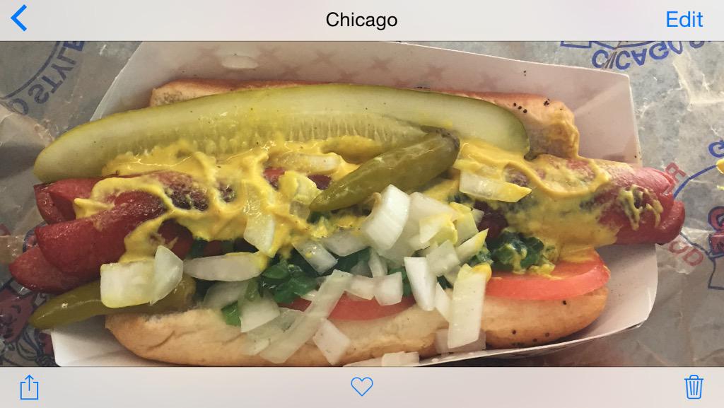 Gold Coast Hot Dogs #chicagofoodies #hotdogs Try the Char Dog!! Must go, best Chicago dog I ever had!!