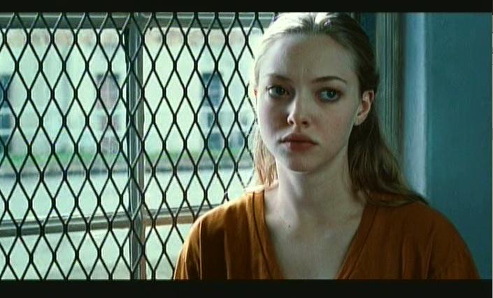 Alice sighs and stares out at the room with a blank expression on her face. She didn't belong in here. She /wasn't/-