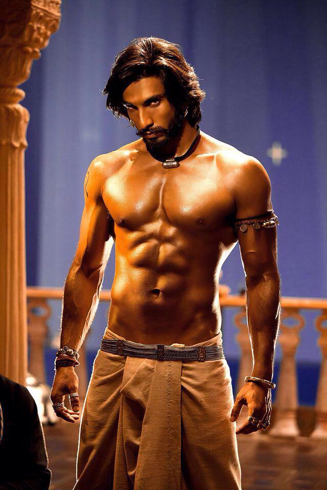 HAPPY BIRTHDAY RANVEER SINGH 