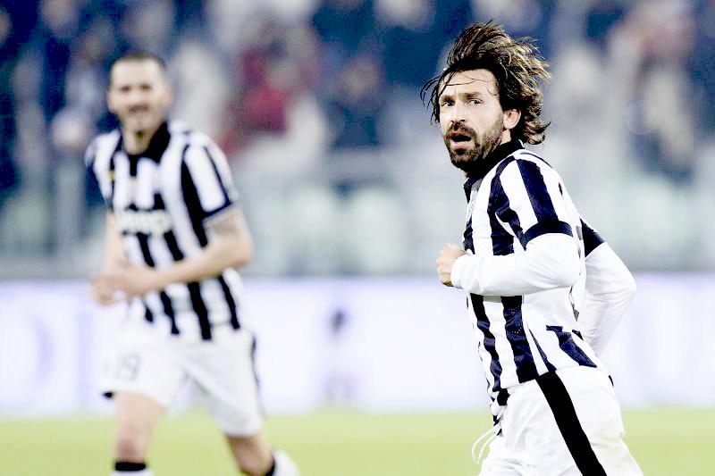 Soccer_Life3's tweet photo. Andrea Pirlo.

Made in Italia.

Now in New York. 
#IlGrandePirlo http://t.co/crEzFuSBJU