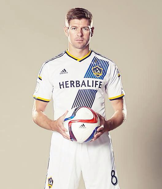 FutboolFichajes's tweet photo. Que buena FOTO de Steven Gerrard. @LAGalaxy. http://t.co/JX1EEljeqD