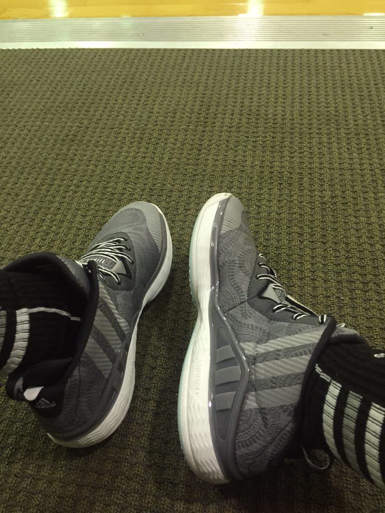 Always_DripSexy's tweet image. #JohnWall #adidas #Wallcity 🚾🚾🚾🚾