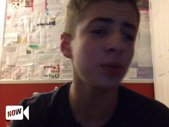 Daddy_Wilk12's tweet photo. 🔴 LIVE @bruhitszach on #YouNow - http://t.co/7FOlKXl9G5 http://t.co/bdSBQSFin1