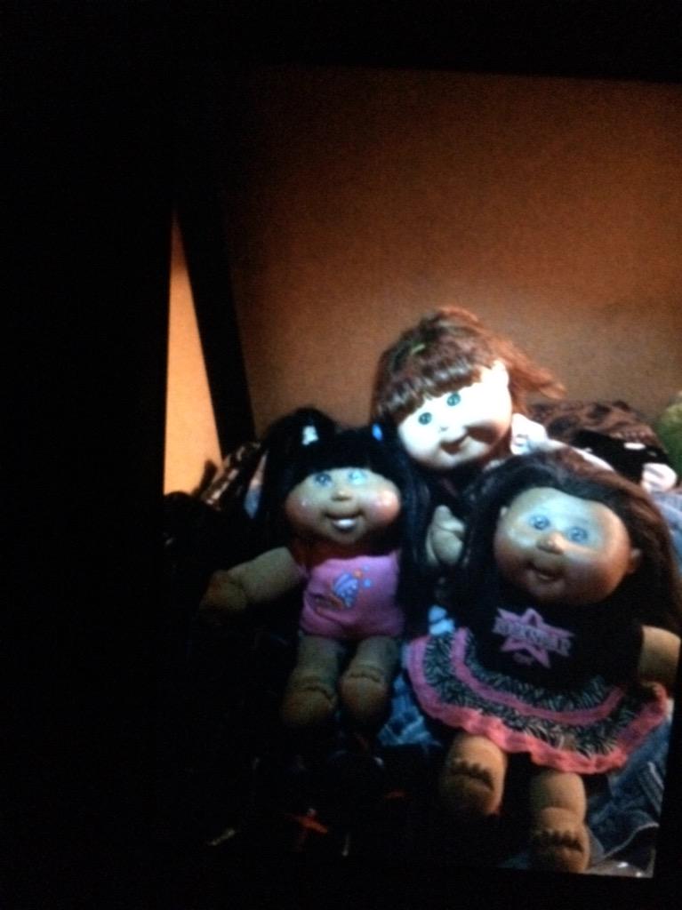 RomiAubrey's tweet photo. #throwback My 3 Friends 💕 http://t.co/EJUxClr1o5