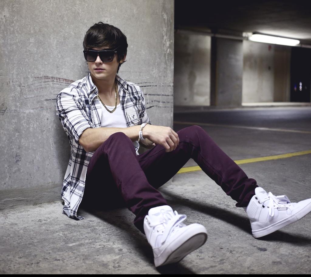 JayCadena3's tweet photo. #Jaydmusic #jayders http://t.co/WHVsozN2H9