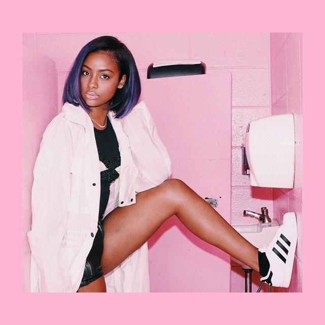 LFL_USA's tweet photo. Our #LFLCSC #CelebrityStyleCrush of the week @justineskye 😍 // #fashion #streetstyle #style http://t.co/f2d5YF57VK