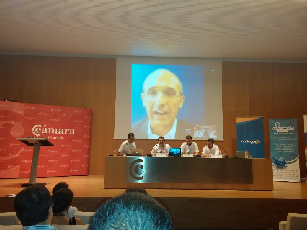 MercedesRecio's tweet image. En directo con @IsaacHernandezV, Country Manager Google Spain &amp;amp; Portugal, en #CartagonGoogle #GoogleAppsforWork