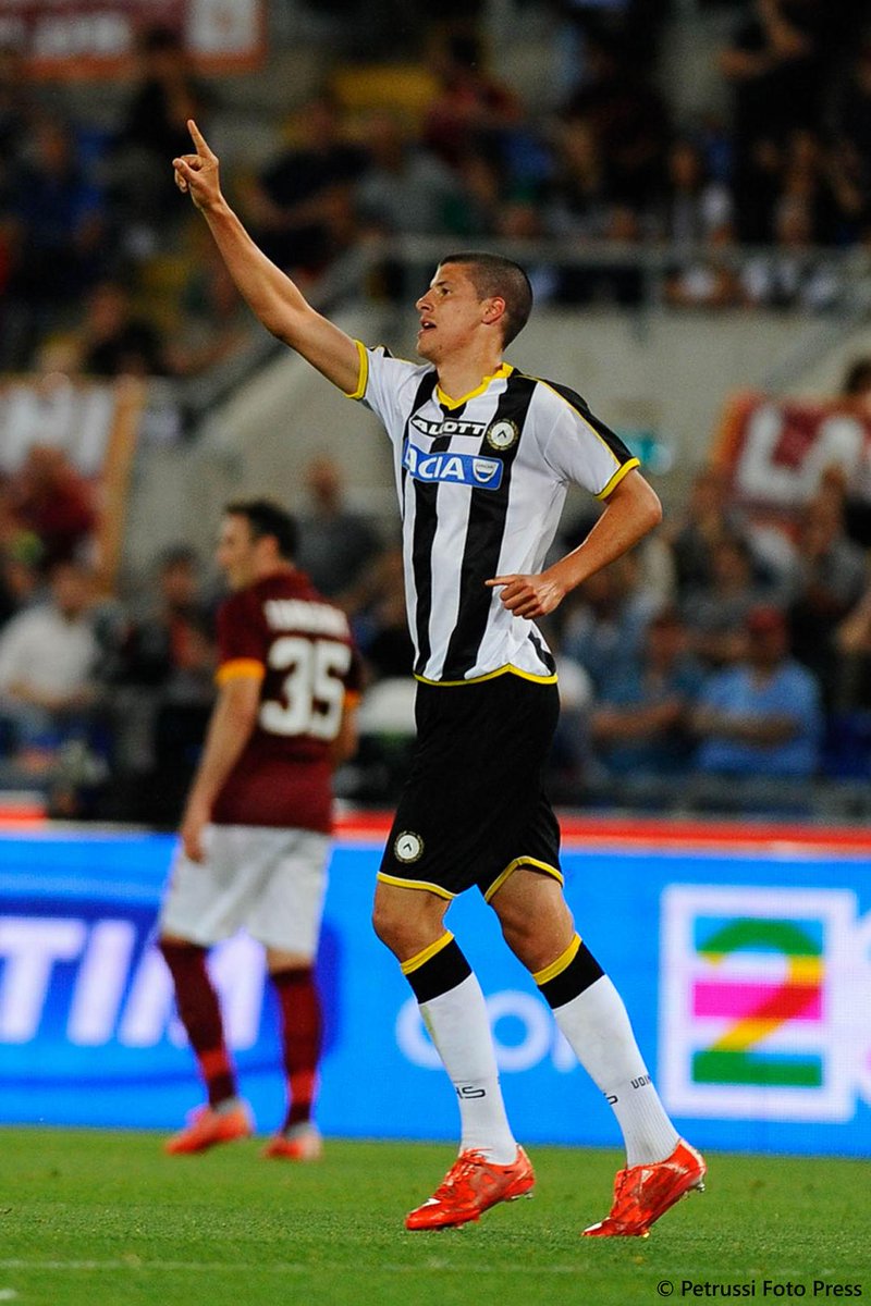 Udinese_1896's tweet photo. Buon compleanno Stipe! Oggi l'attaccante bianconero #Perica compie 20 anni #AuguriStipe http://t.co/BRaDCFMcY2