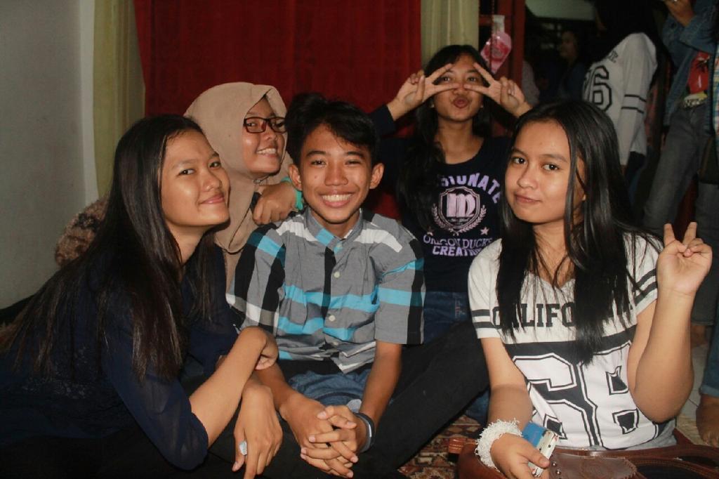 9Boosforcess's tweet photo. Maaf ada yg aib. http://t.co/s0s1RqhWxu