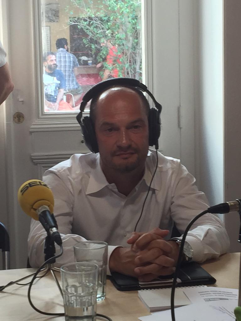 Martín Joli (Toyota): "La deuda es impagable. Para volver a una del 100% del PIB necesitan 84 años" #LaSEREnGrecia