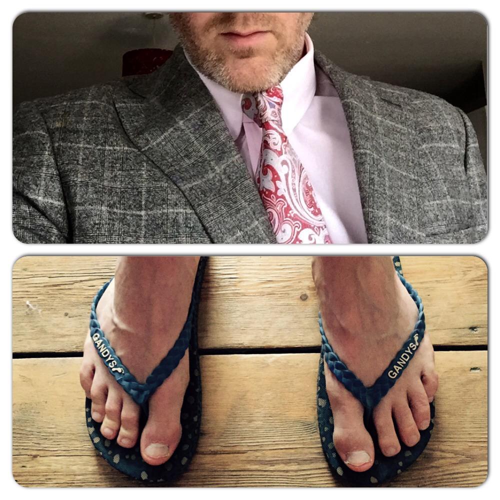 JamieScallion's tweet photo. Thanks for my @Gandysflipflops boys. Goes something perfect with my @DGandyOfficial suit by @OCTOBERHOUSE_ http://t.co/gOolCkTNbn