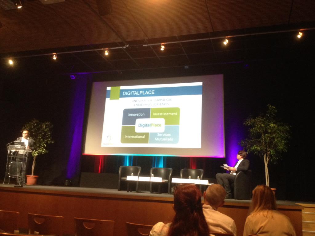 FlavienNOEL's tweet photo. Présentation de @DigitalPlaceICT par @TonyMarchand au #FDI15 de la @CCI_MidiPy http://t.co/SEnG2szNIE