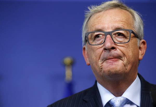 Agenzia_Ansa's tweet photo. #Grecia, #Juncker al Parlamento #Ue: 'Cercherò di evitare #Grexit fino alla fine' http://t.co/cOawmVwelL http://t.co/stj5nsAVDU