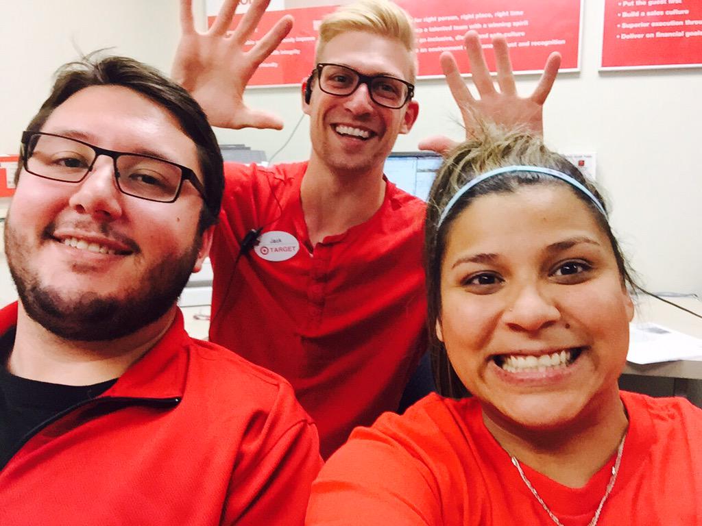 Monday night TLs leading the team to 10 red cards!!! #RedCardMania #619 #vibe <a href="/ReimerCasey/">Casey Reimer</a> <a href="/SarMortensen/">Sarah Mortensen</a> <a href="/pear_laura/">laura peart</a>