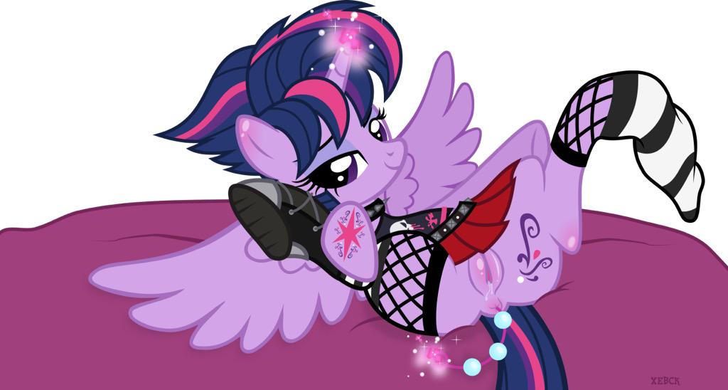 PetSlut's tweet photo. http://t.co/1WxrIamo0U