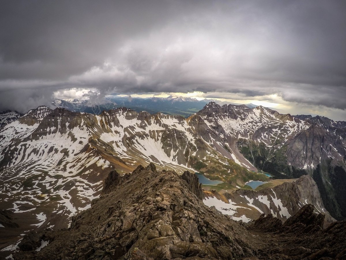 kilianj's tweet photo. Colorado!
Some easy running today to recover the legs, up to Mt. Sneffels, with great views of @hardrock100 trails! http://t.co/uxsYvZZJ4Y
