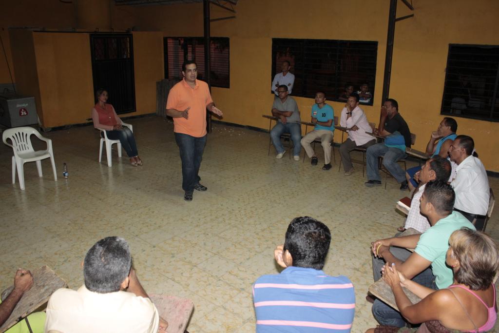 RedPorSincelejo's tweet photo. Este es un proyecto incluyente y participativo, donde todos los sincelejanos tenemos cabida. Únete a esta Red. http://t.co/NthLrurb02