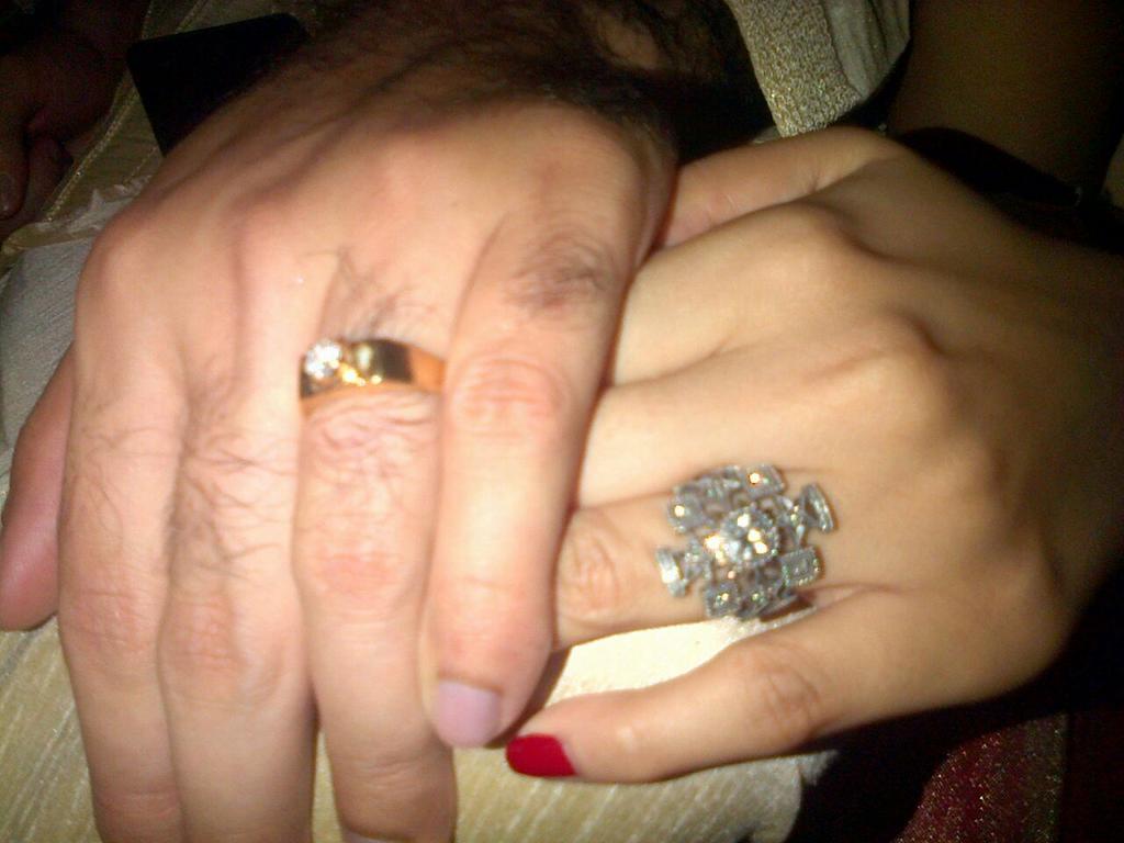 ektamallya's tweet image. She is gonna make a pretty bride. 😊 #yaarkishaadi #engagementstory