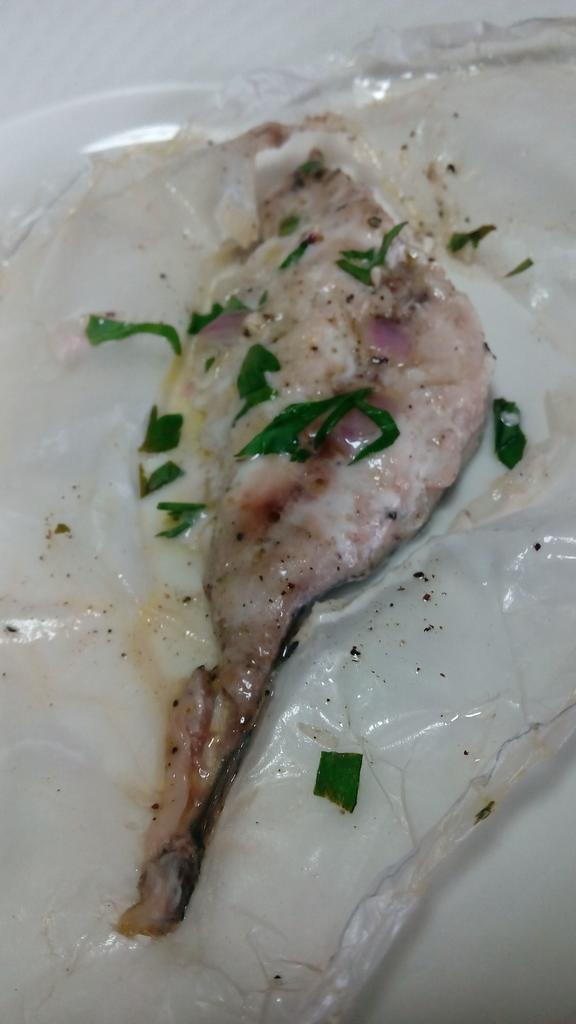 stephenxmarcelo's tweet photo. Cooked Chicken Blanquette and
Mackarel en Papillote today #Primlab http://t.co/K1bZKDk5v5