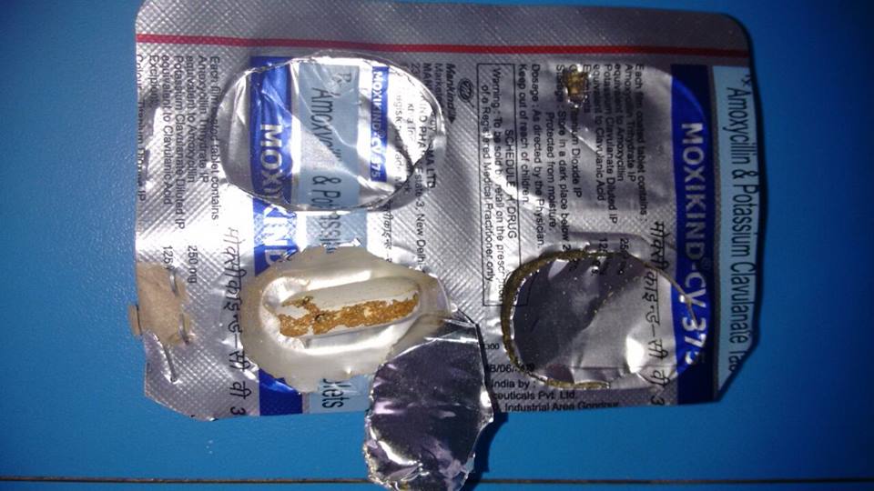 gchgreaternoida's tweet photo. Worms found in #MoxikindCV in Mumbai at Chemist shop.. http://t.co/pggAwHKXrG
