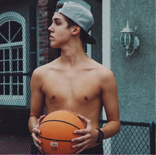 Happy birthday to this cutie  I love you so much Matthew Espinosa    have a great day!!!  