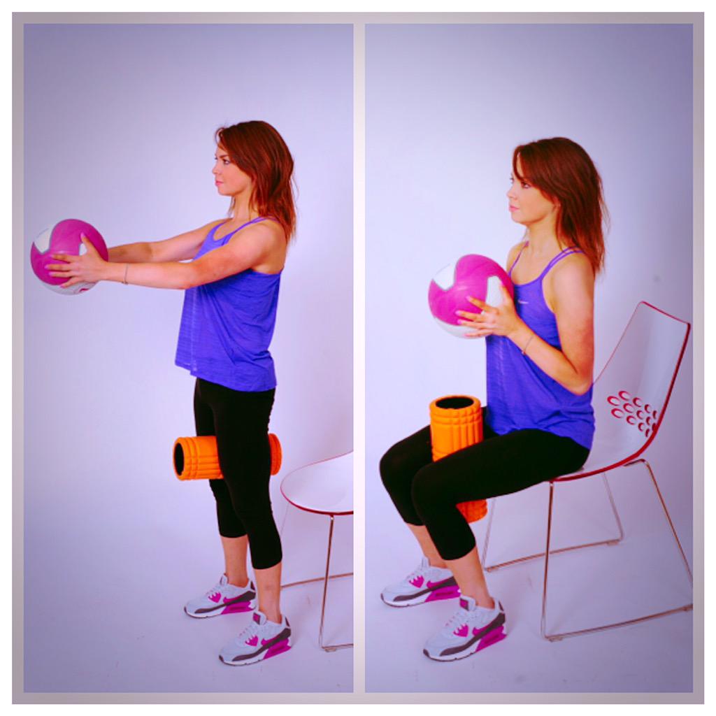 JohnBeebyPT's tweet image. #exerciseoftheweek #fitfam #squats great exercise...#BeebyFitness