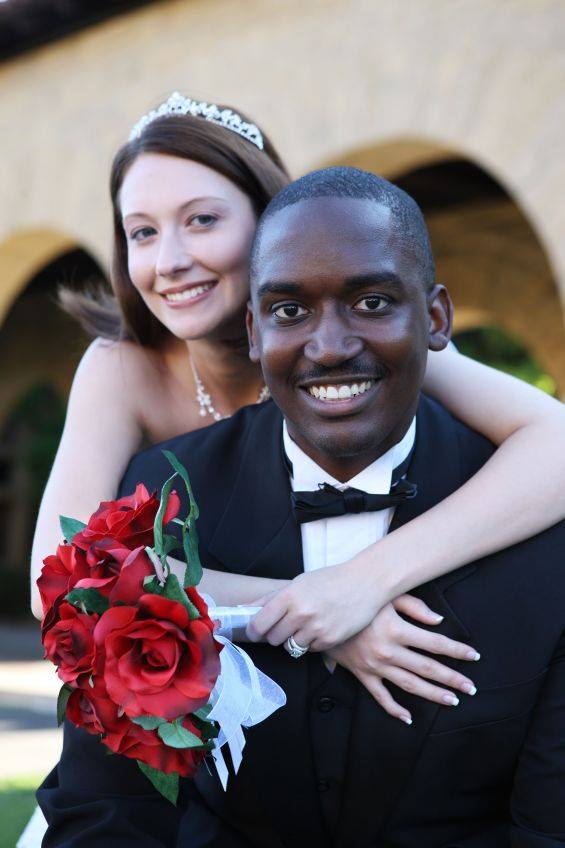 Interracial_US's tweet photo. http://t.co/sfPLgSIVVA Online dating offers a quick and convenient way to find friends, meet dates for you http://t.co/2Gl68H0x8V