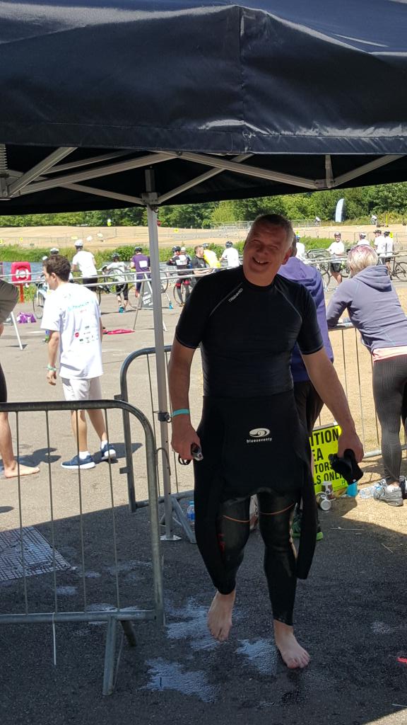 ChapmanVent's tweet photo. @CVL_Nigel smashed it in the swim. @stuartsavigar has gone off on the bike #hyperventilators #askitaliangosh http://t.co/F7M2FZ3Axy