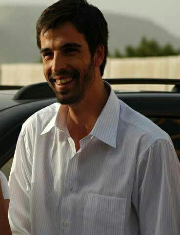 23ljilja's tweet photo. @e1000ct @alakurt_m @Vvinzone @AlakurtTwins3 @35Patino @berkel1975 Hello! /#sila #seten #mehmetakifalakurt / http://t.co/wXx0svHXP8