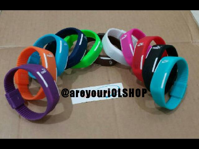 areyouriOLSHOP's tweet photo. Jam LED Nike/Puma/Adidas | Murah!!! Harga Grosir Cuma 25rb (Min 4Pcs) | Info Pin : 23073402 SMS/WA : 087879748407 http://t.co/6KeginNwGG