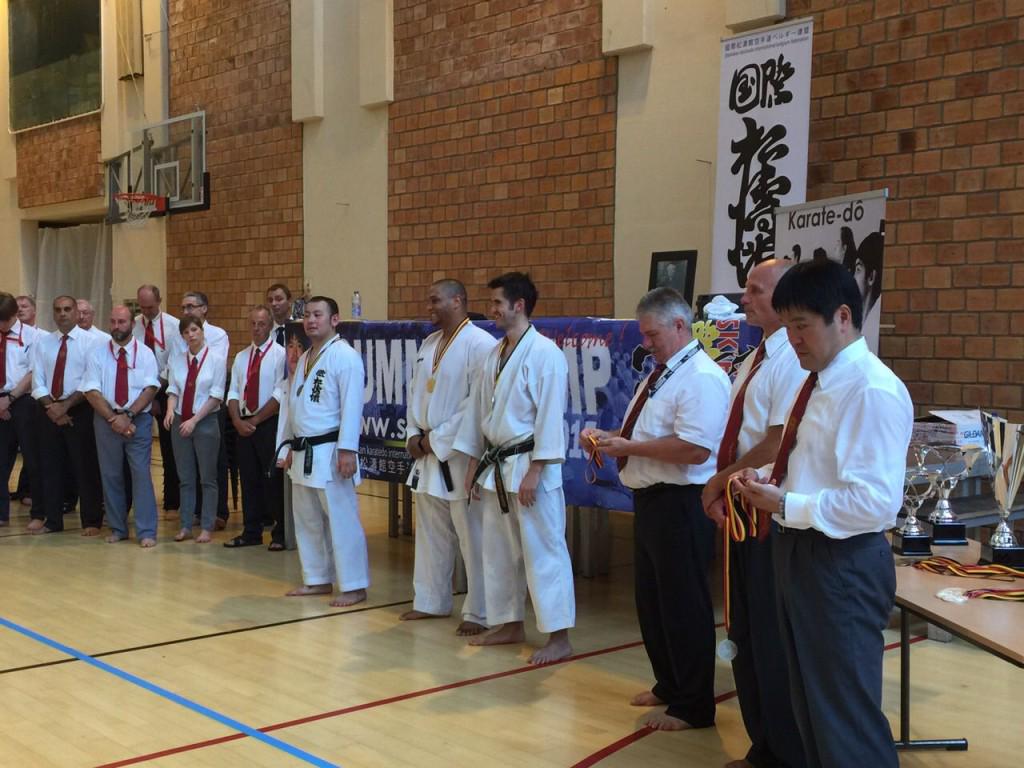 westbridgfdwire's tweet photo. .@WilfordKarate It's Gold and Silver for #Wilford #Karate Club
http://t.co/rMCtqF6TBs
#WestBridgford
#Nottingham http://t.co/WMGa5qcPcI