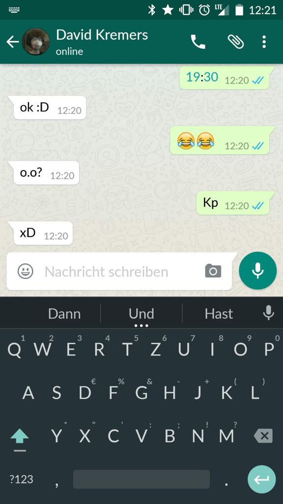 bahuma20's tweet photo. Micro-Communication mit @TheDaveOn http://t.co/hZNkqY7Bna