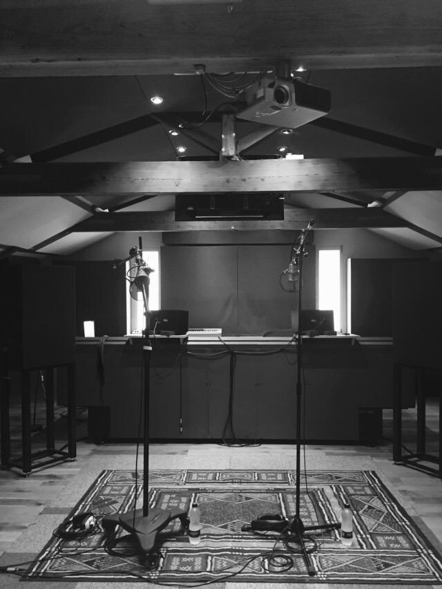 NowelaIDOL8's tweet photo. Good morniiiing!!! Hari ini sy akan melakukan recording di @SSR_Manchester wish me luck! ✌️ http://t.co/qOyltkBoeS