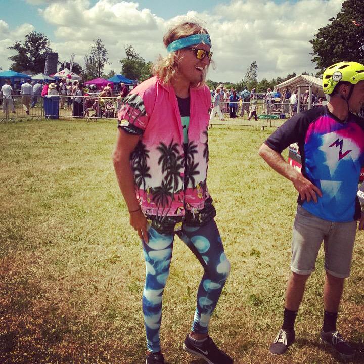 njbcoates's tweet image. Rocking a new look for commentating over the weekend... 🍍🌴Hawaiian Jellyfish🌴🍍 #festival #summer #style