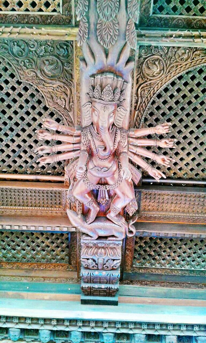 GeppettoLab's tweet image. A @Expo2015Milano si incontrano personaggi interessanti... #Exponiamocidai #Startuptoolkit